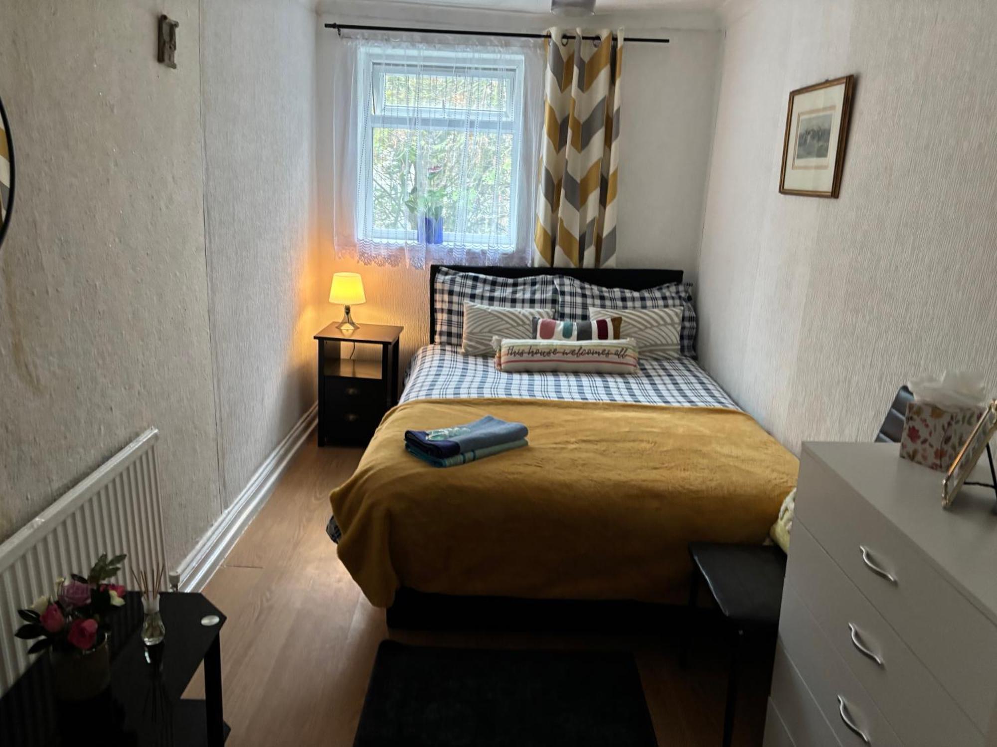 Amber Guest House London Exterior photo